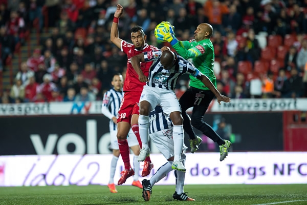 Pachuca renovado inicia actividades en casa ante Xolos de Tijuana